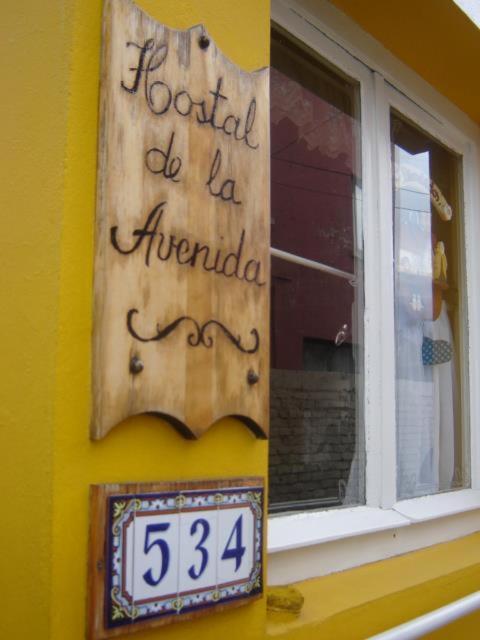 De La Avenida *